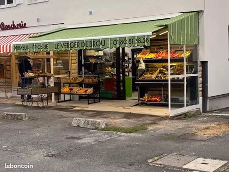 belle épicerie / primeur / fleuriste refaite à neuf – emplacement n°1 (43m² + sous-sol amé