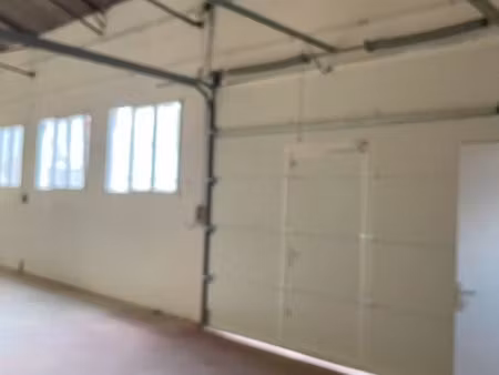 dépôt entrepôt stockage