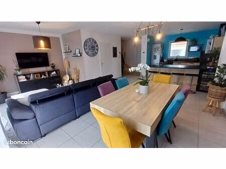 maison récente de 2022