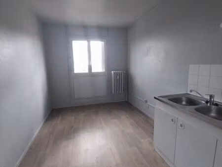 appartement 4 pièces 81 m²
