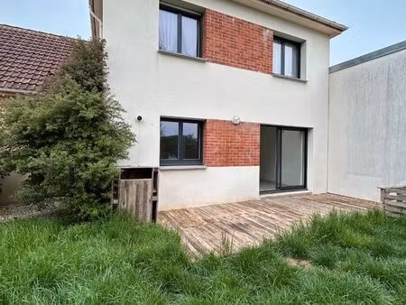 maison lumineuse 3 chambres avec jardin – amiens