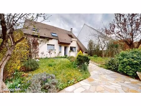 maison 6 pièces 156 m²