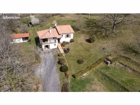 maison 6 pièces 92 m²