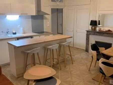 grand studio hyper centre ttes charges comprises