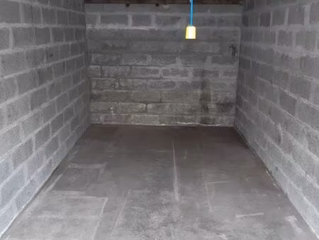 box / garage fermé les mureaux