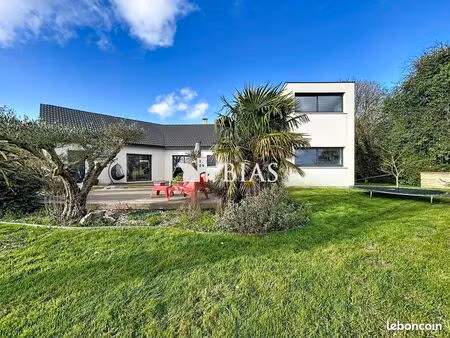 maison 5 pièces 172 m²