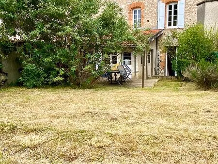 briatexte centre – maison rénovée 142 m² avec jardin