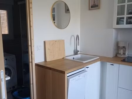 maison 3 chambres  2 sdb et garage à vendre capendu