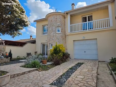 maison familiale à vendre
