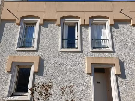 maison de ville 104m2 jardin 50m2