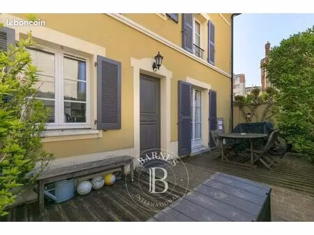 maison de ville 5 pièces 83 m²