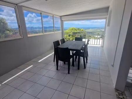 le haut de villa – f4 meublé et équipé