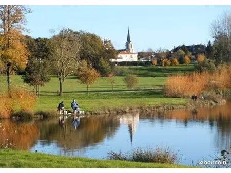 terrain 381 m² martinet