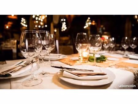 restaurant / pizzeria