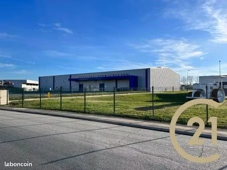 bureaux  entrepôt 2498 m² albi