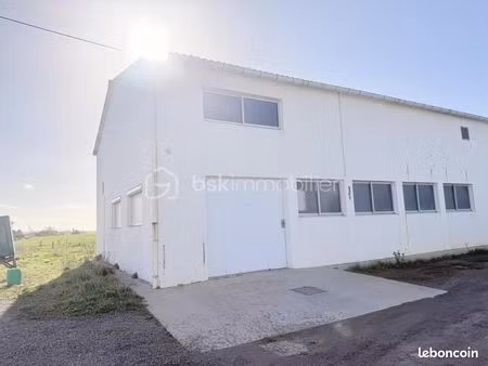 garage/box 94 m² notre dame de monts