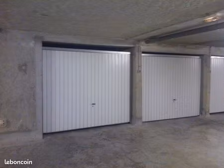 grand box pontault combault - gare rer  centre-ville