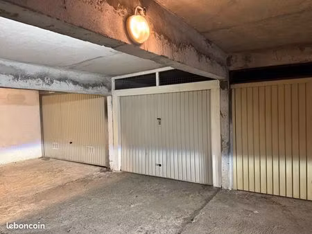 box fermé en - résidence les flots bleus – trouville-sur-mer