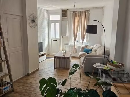 maison en location - st anne