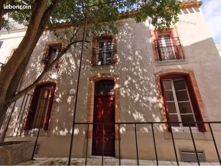 maison de ville 3 chambres avec extérieur – centre carcassonne – 65 m²