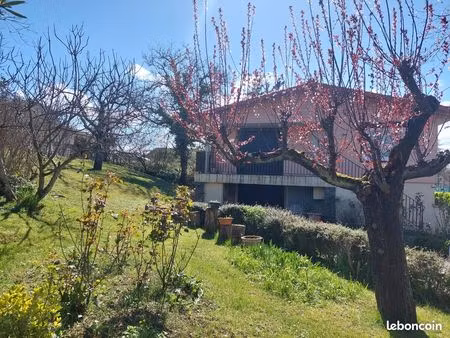 chalet 4 pièces 65 m²