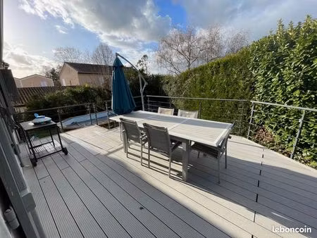 pavillon 4 pièces 98 m²