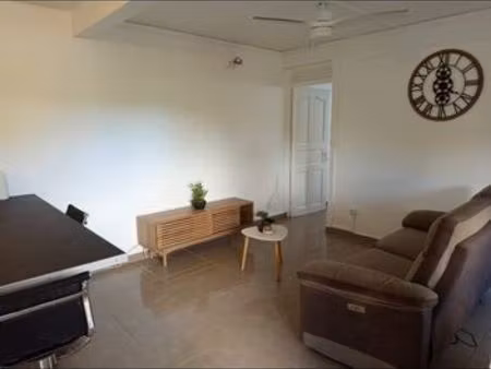 location bas de villa abymes