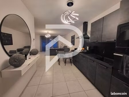 maison 4 pièces 79 m²