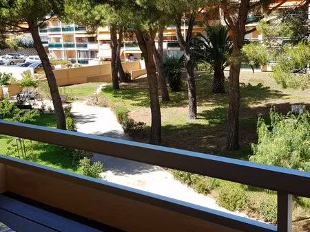 appartement 3 pieces 30m2 + loggia 7m2