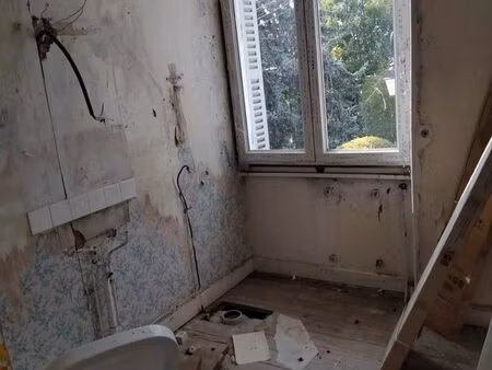 maison 150 m2 a renover totalement