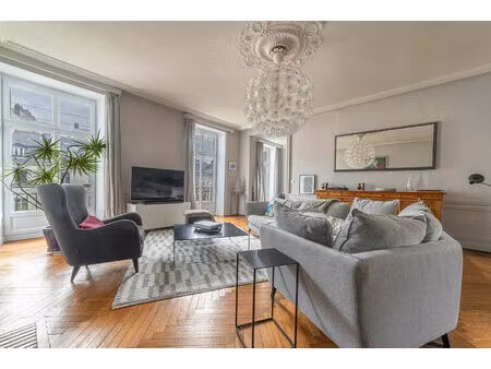 nantes - dobrée : appartement de caractère !