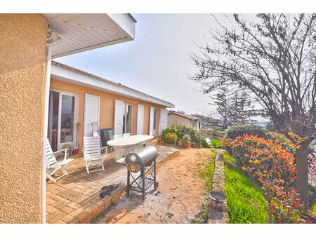 maison saint jean des vignes 4 pièce(s) 106 m2 sur environ 1900m²