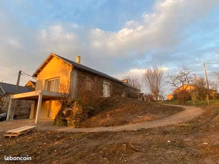 maison individuelle restaurée avec terrain