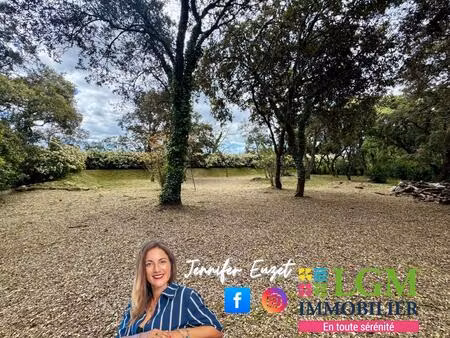 terrain constructible 1 429 m² - castries- villemagne