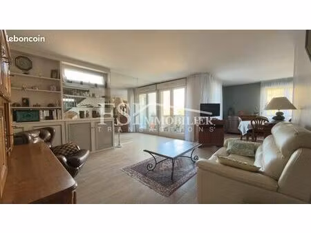 duplex 5 pièces 104 m²