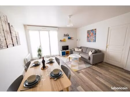 location f2 meublé 43 m² tout confort à val d’europe
