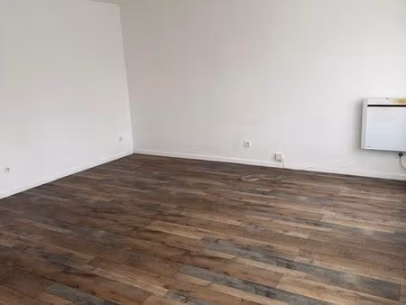 studio centre ville montigny-en-gohelle