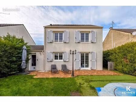 maison 6 pièces 106 m²