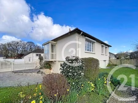 maison 4 pièces 80 m²