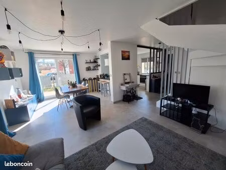 maison de 84 99m² a vendre