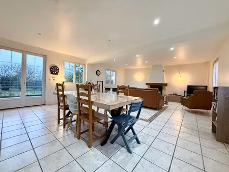 le plessier rozainvillers - maison - 4 chambres - dependance