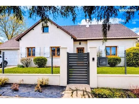 maison familiale lumineuse