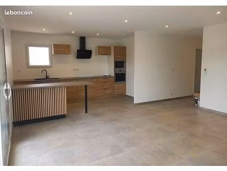 maison - 82m² - 3 chambres - jardin