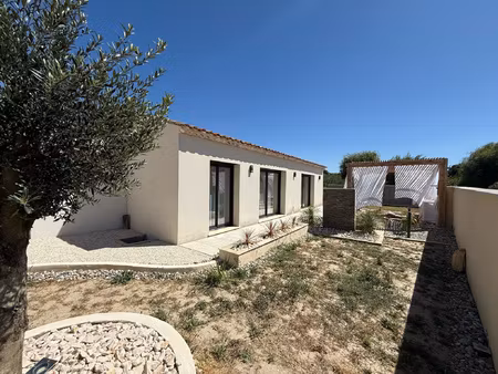 proche nyons - villa au calme / jardin / garage