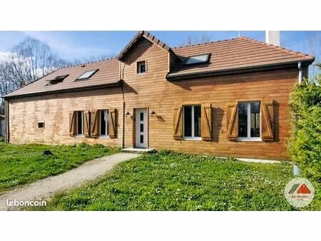 maison 4 pièces 142 m²