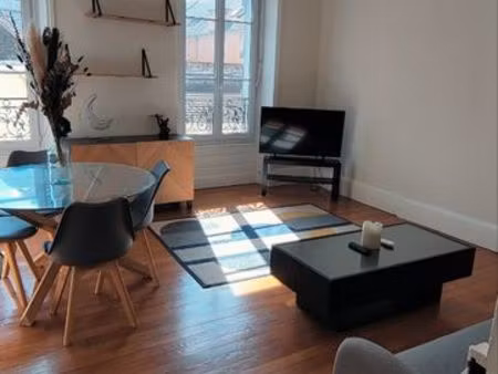 appartement t3 lumineux spacieux et central