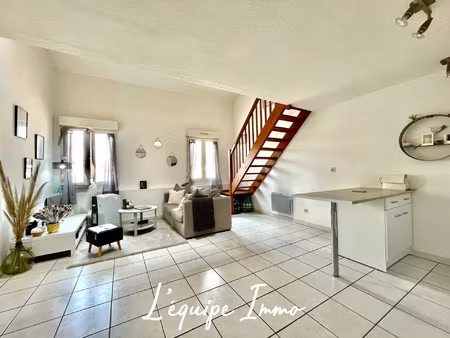 appartement t2 bis en duplex d'environ 53 m2 centre ville de