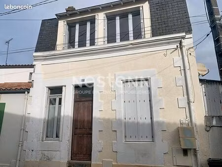 immeuble 4 pièces 106 m²