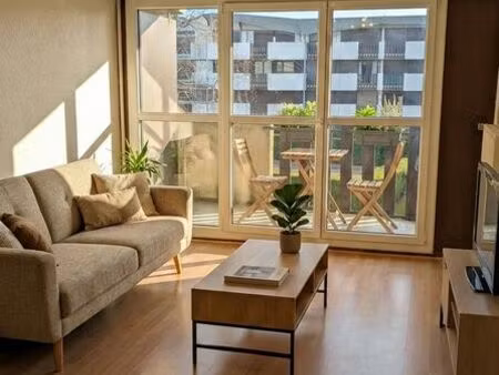 appartement 47 m² lumineux traversant – pied des pistes – double balcon – métabief