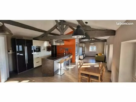 t2 de charme meublé (66m²) – coeur historique de trévoux